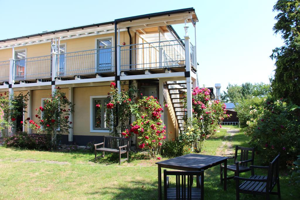 Beddingestrands Pensionat Rosengarden Skegrie Экстерьер фото